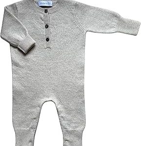 Archuk et Zo. Baby Jumpsuit 100% Pure Cashmere Long Sleeve Snap Button Romper for Girl and Boy Gift Newborn 0-18 Months