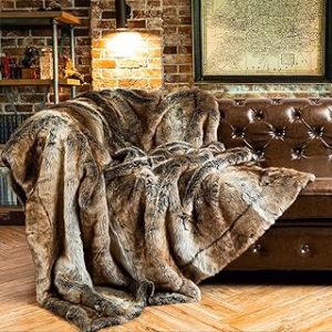 BATTILO HOME Luxury Faux Fur Throw Blanket Brown - Viking Style 50"x60" - Super Soft Fuzzy & Warm Cozy Plush Blankets for Bed, Sofa, Couch - Fluffy Gift for Women